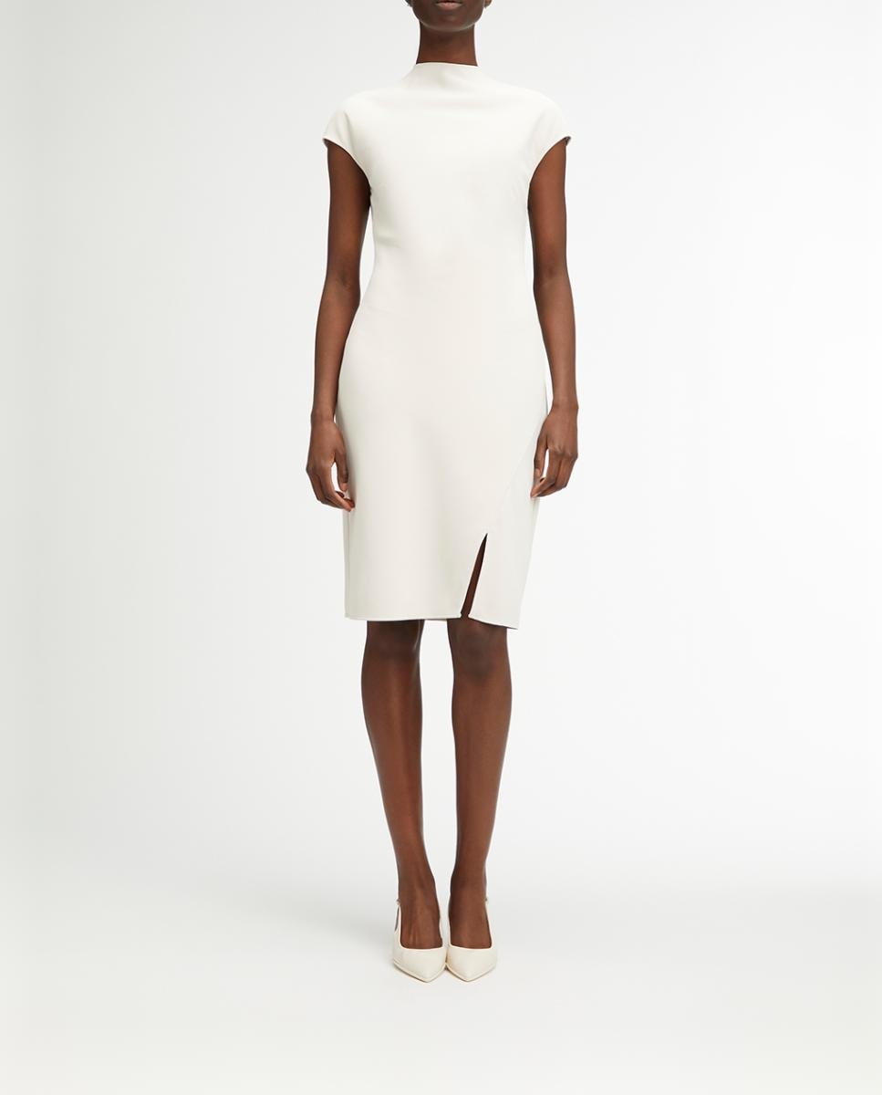 Imagen 0 de Vestido de mujer corto en crepé
