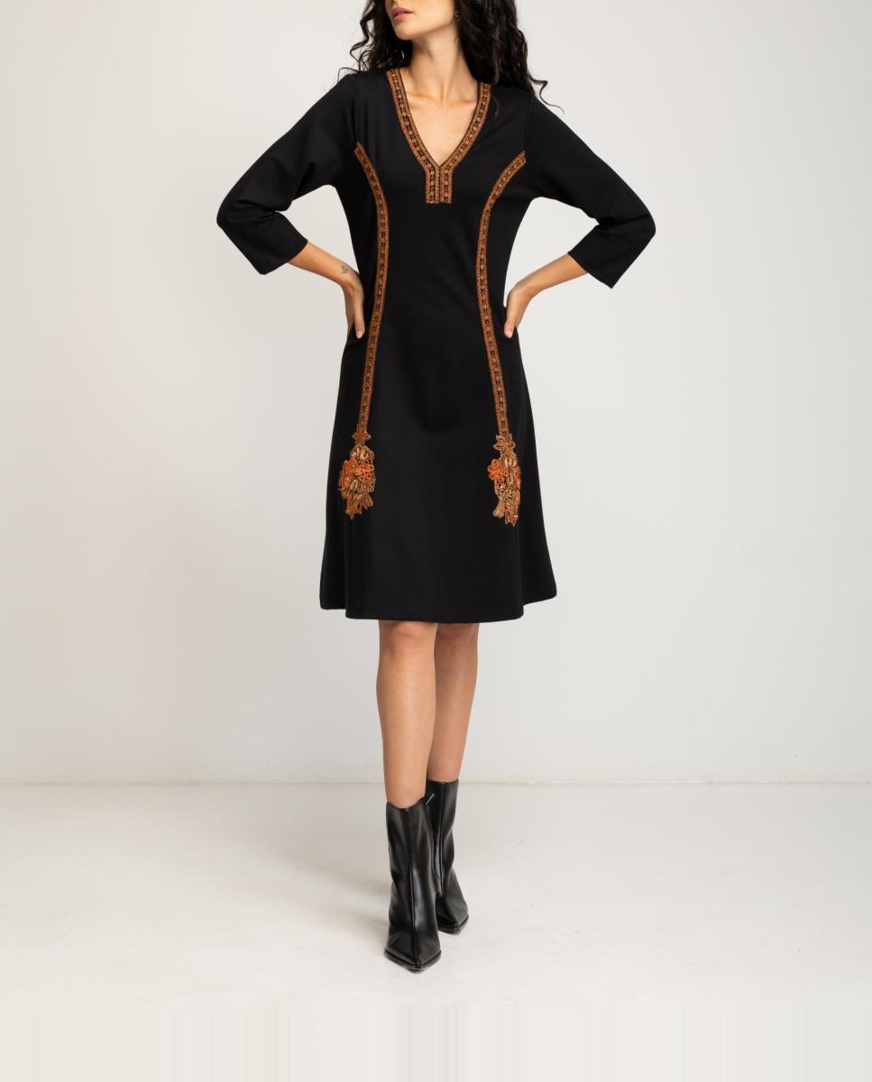 Imagen 0 de Vestido corto  de manga larga de mujer