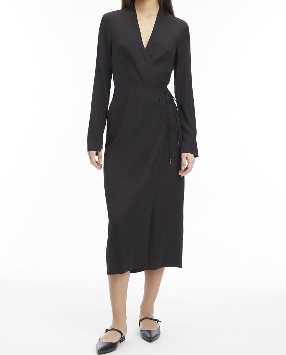 Imagen 0 de Vestido midi de sarga cuello pico