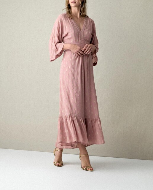 Imagen 0 de Vestido m larga bordado oro pedrería