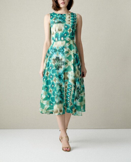 Imagen 0 de Vestido con nudo el pecho sin manga