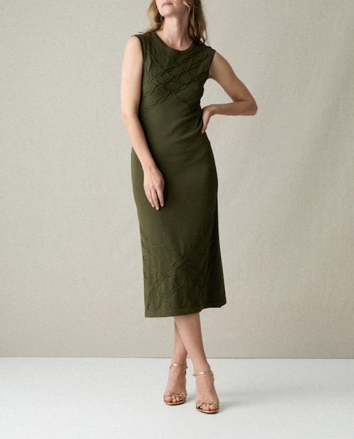 Imagen 0 de Vestido punto con cuerda bordado pecho