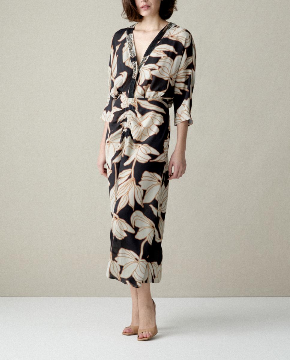 Imagen 0 de Vestido estampado flores grandes recogido