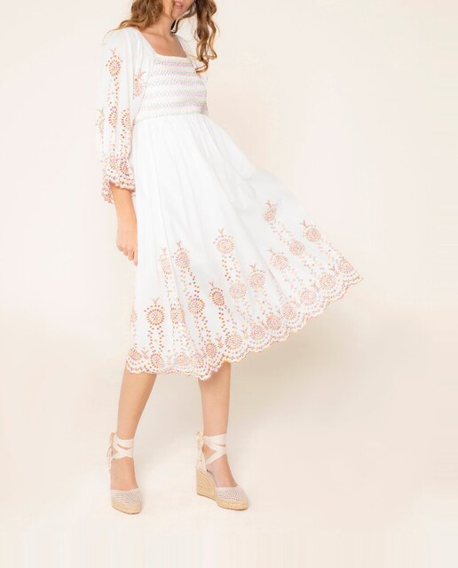 Imagen 0 de Vestido midi con detalles perforados Lia