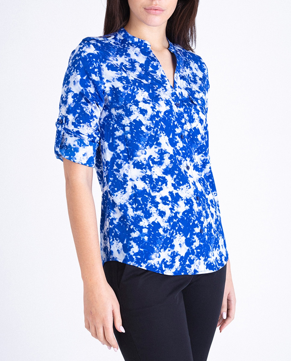 Imagen 0 de Camisa de mujer con bolsillos estampada