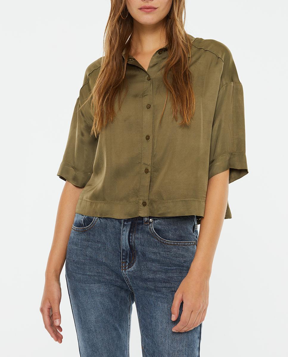 Imagen 0 de Camisa de mujer crop manga corta