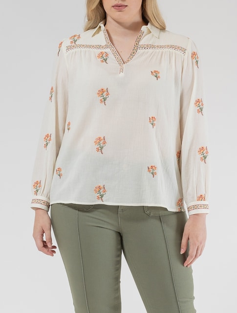 Imagen 0 de Blusa de mujer tejido bordado cuello camisero