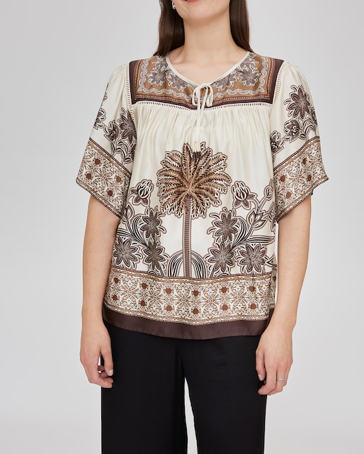 Imagen 0 de Blusa de mujer manga corta print posicional