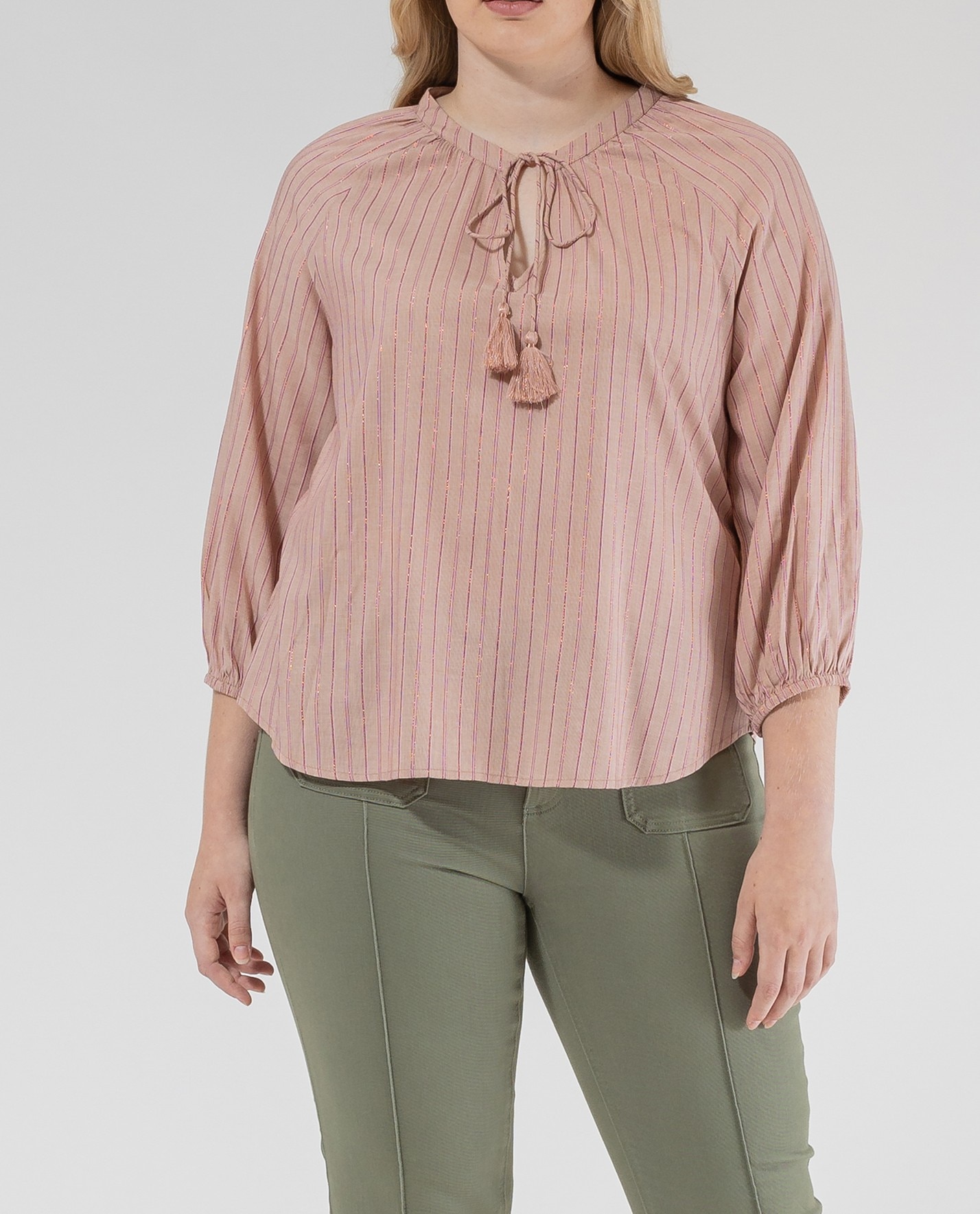 Imagen 0 de Blusa de mujer rayas con hilo metalico