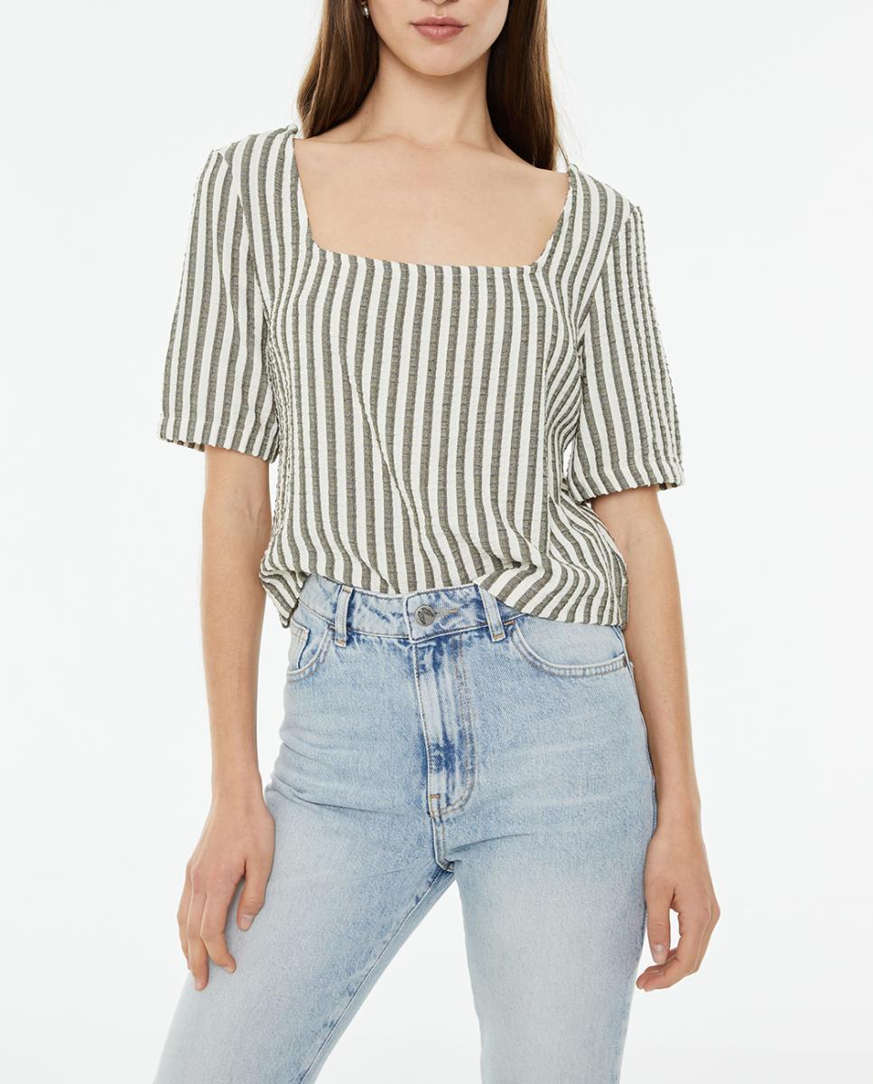 Imagen 0 de Camisa de mujer de rayas manga tres cuartos abullonada y escote cuadrado