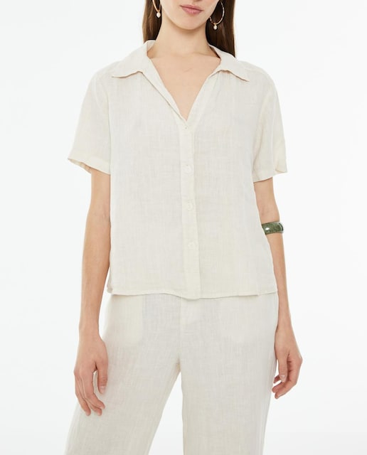 Imagen 0 de Camisa de mujer de lino de manga corta con escote camisero