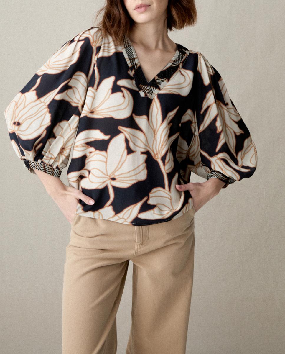 Imagen 0 de Blusa estampada manga larga