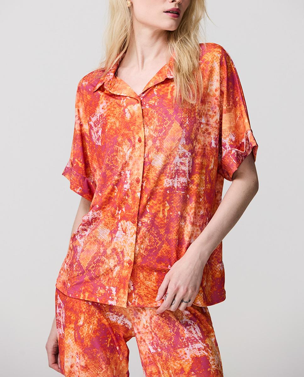 Imagen 0 de Camisa de mujer estampada animal print