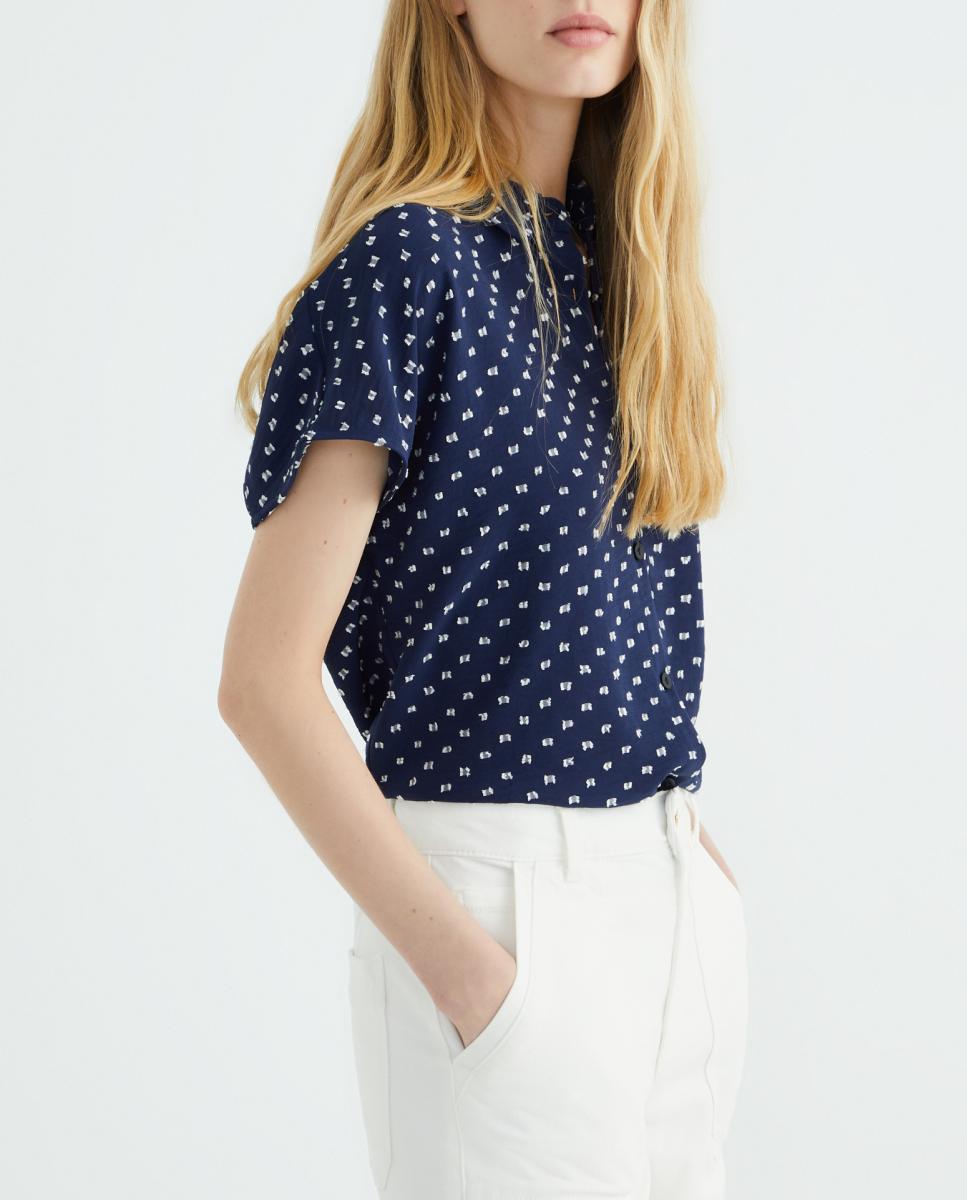 Imagen 0 de Camisa de mujer cuello redondo sin mangas