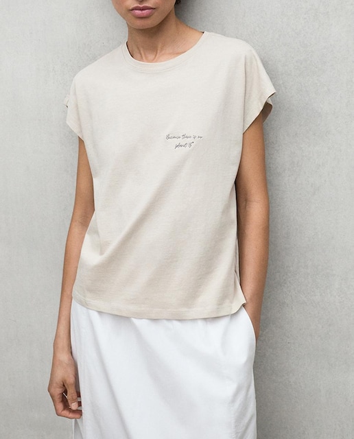 Imagen 0 de Camiseta de mujer manga kimono y relaxed fit