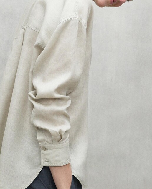 Imagen 0 de Camisa de mujer oversize de lino