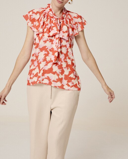 Imagen 0 de Blusa de mujer Zia con lazada y volantes