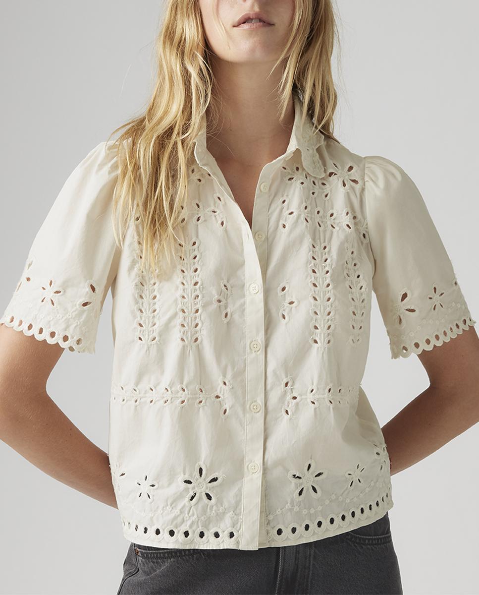 Imagen 0 de Camisa de mujer de manga corta con detalles calados