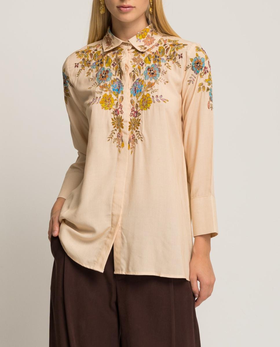 Imagen 0 de Blusa de mujerblanco crudo con estampado de flores