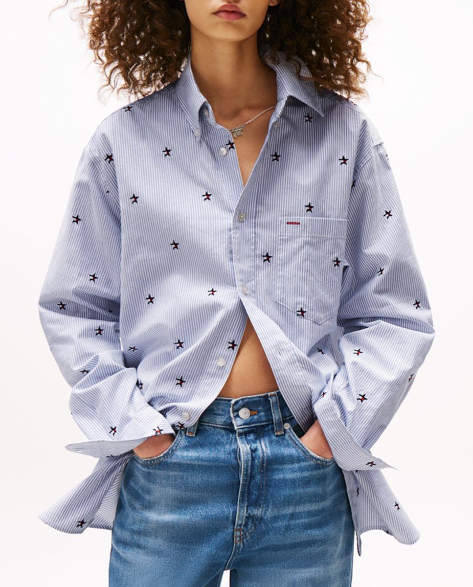 Imagen 0 de Camisa de mujer bordada Tommy Girl