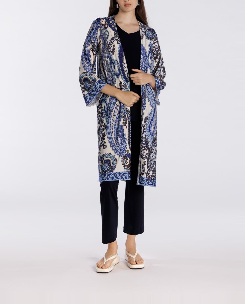 Imagen 0 de Chaqueta de mujer tipo kimono, de tela con estampado paisley