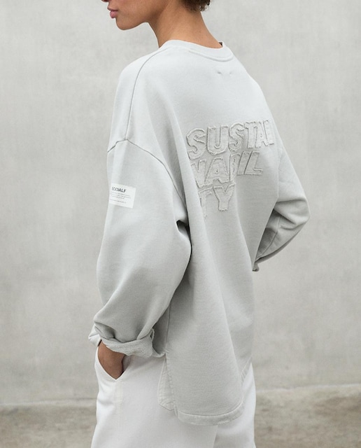 Imagen 0 de Sudadera de mujer oversize con cuello redondo
