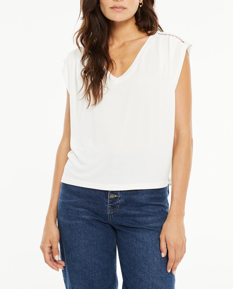 Imagen 0 de Camiseta de mujer pico con el detalle de enredos