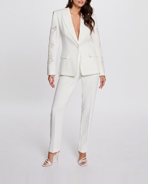 Imagen 0 de Pantalón de mujer holgado con pinzas