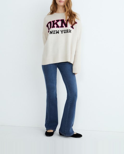 Imagen 0 de Pantalón vaquero de mujer de cintura alta y pierna campana