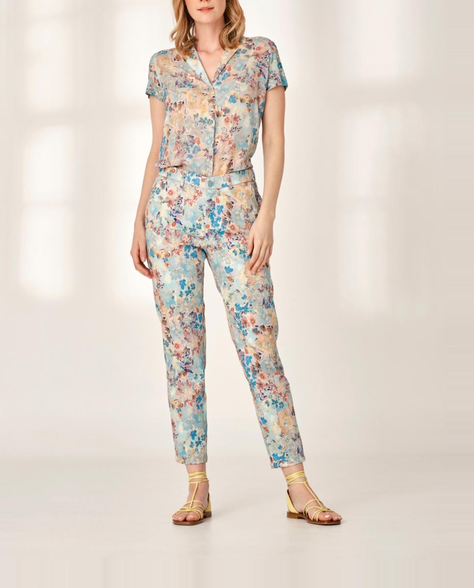 Imagen 0 de Pantalón de mujer ancho cargo