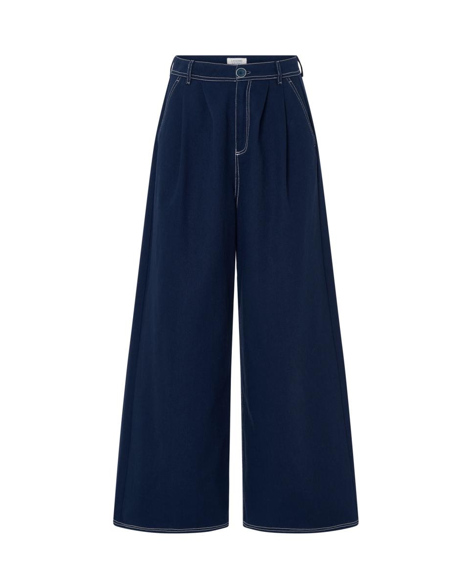 Imagen 0 de Pantalón de mujer de vestir tobillero flare