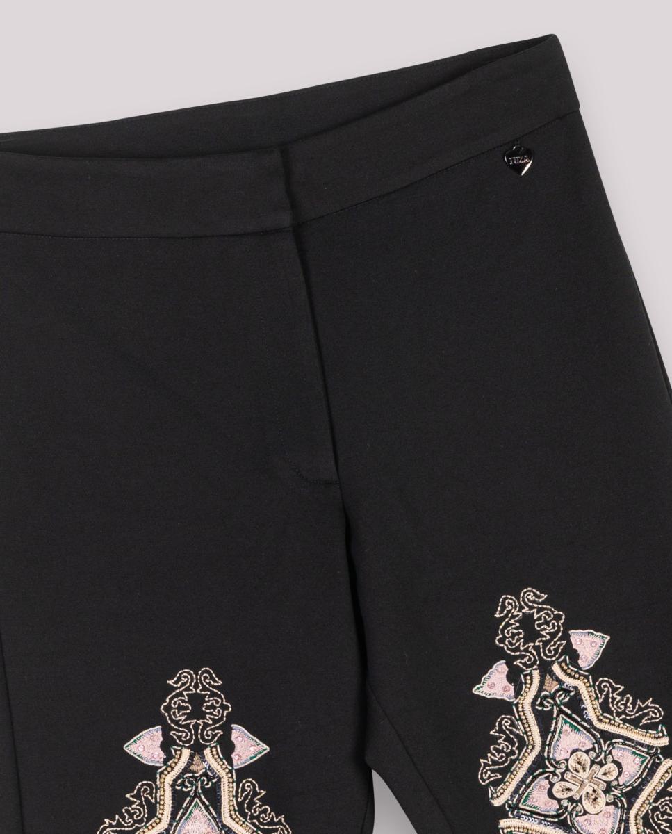 Imagen 0 de Pantalones rectos de mujer con bordado floral