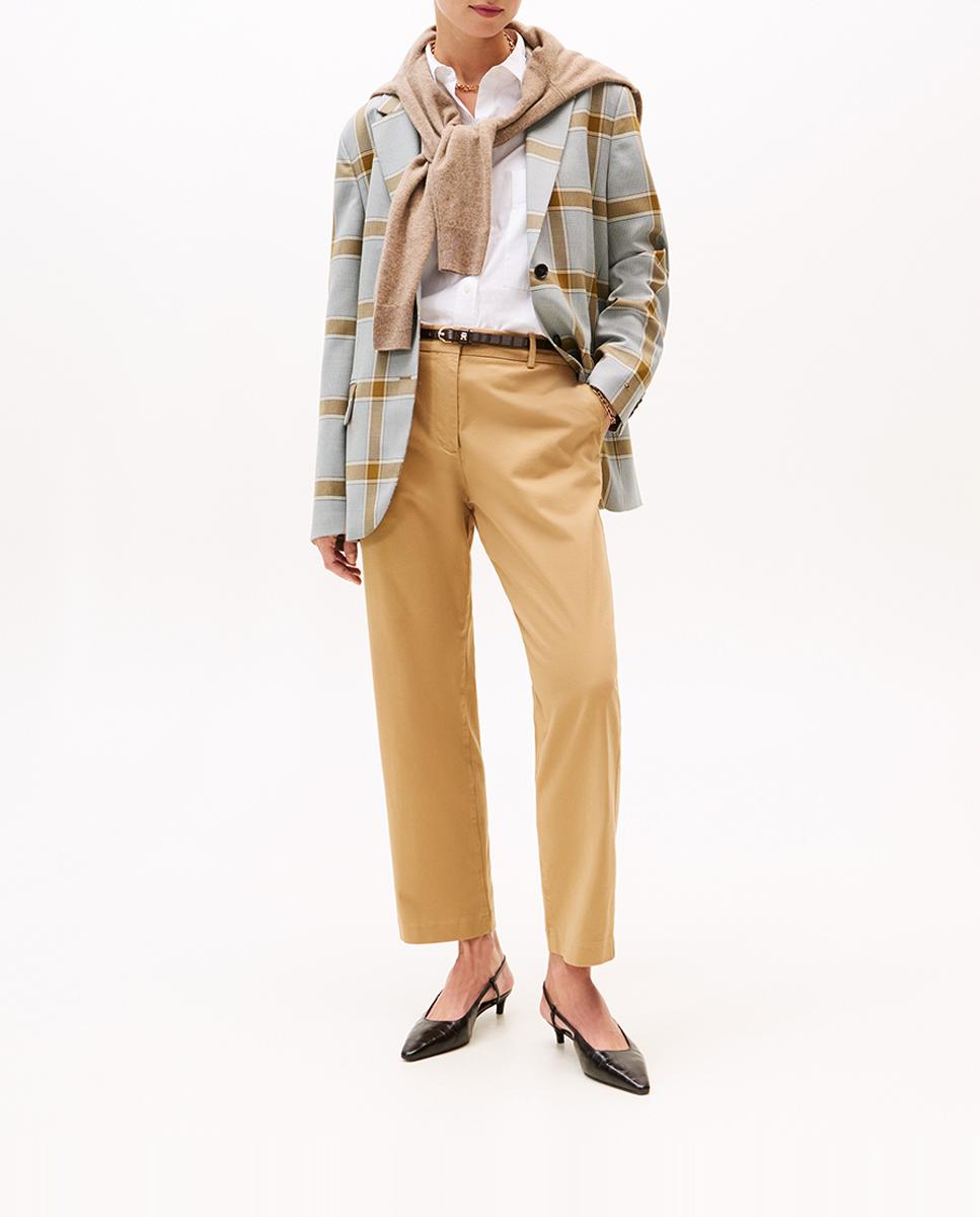 Imagen 0 de Pantalón chino de mujer slim fit y corte recto