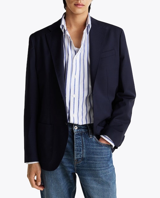 Imagen 0 de Americana de hombre con botonadura simple y corte regular