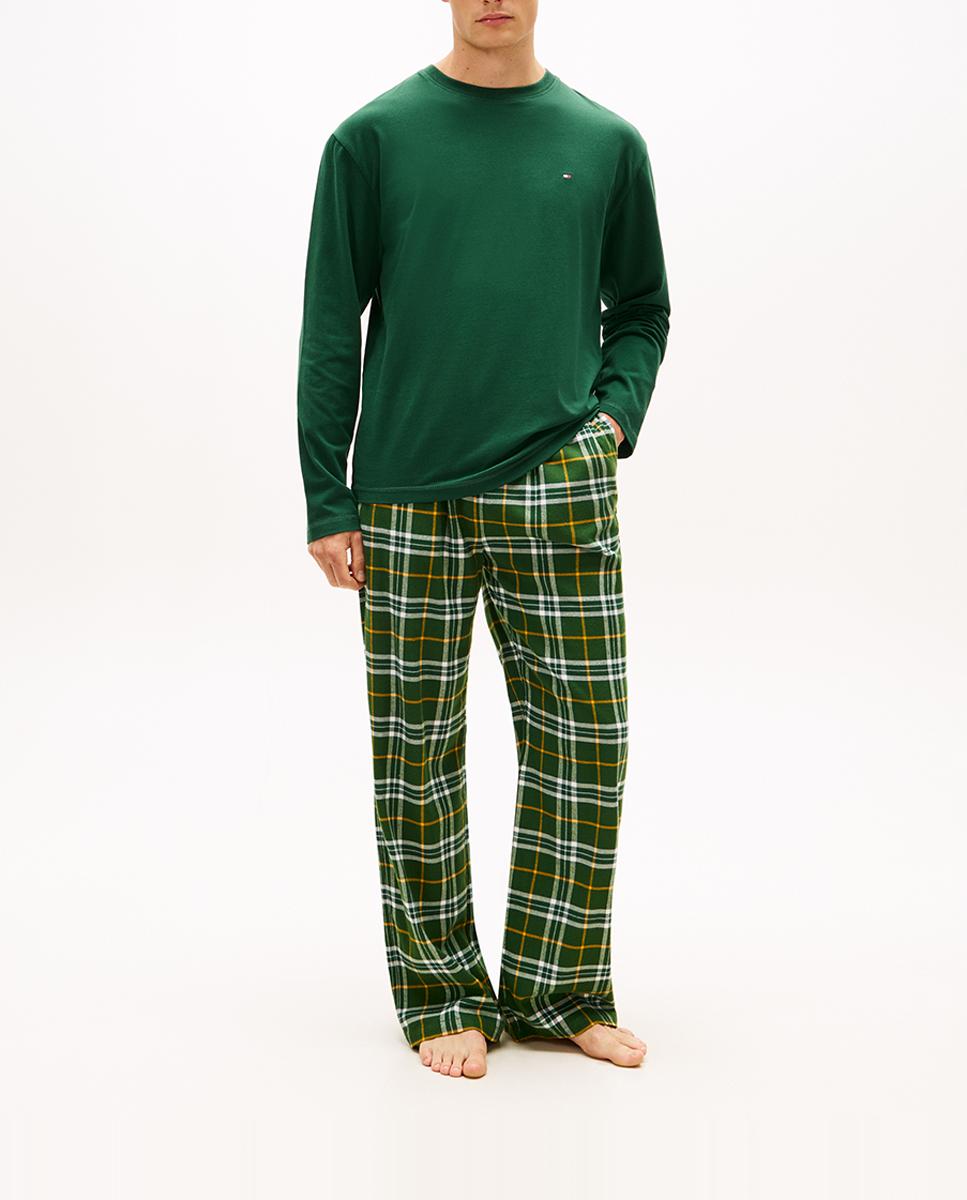 Imagen 0 de Pijama Largo Pantalón Franela y Camiseta