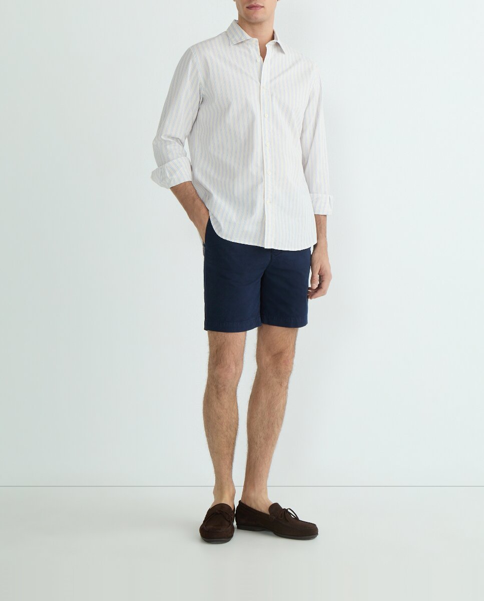 Imagen 0 de Bermuda de hombre tipo chino sin vuelta