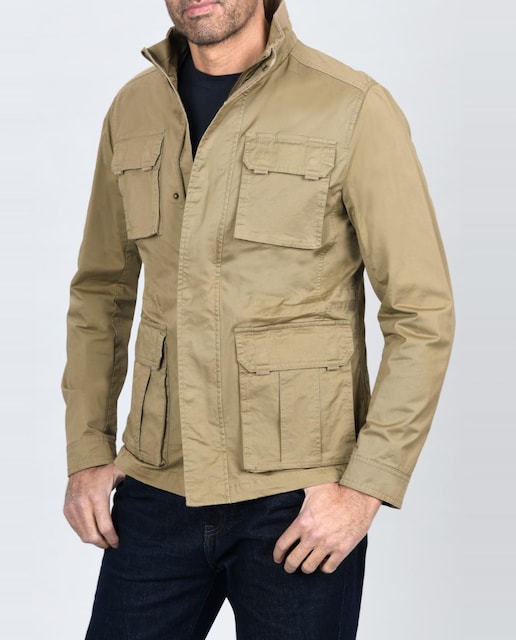 Imagen 0 de Sahariana de hombre con cuatro bolsillos