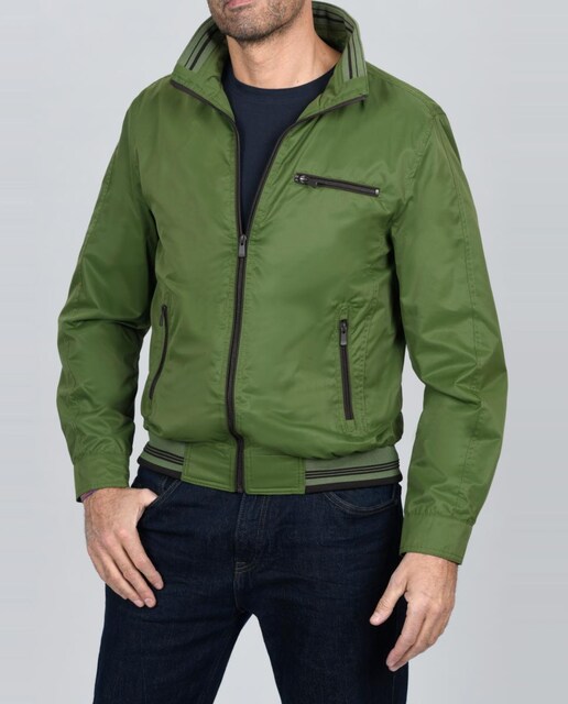 Imagen 0 de Cazadora de hombre naútica con cuello de tira