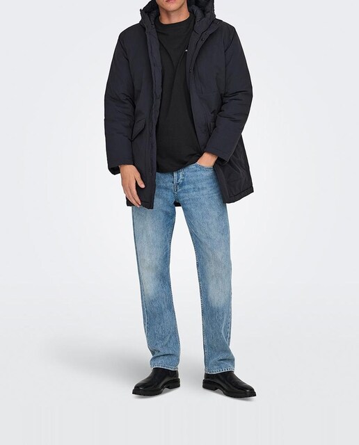 Imagen 0 de Abrigo acolchado de hombre con capucha