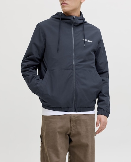 Imagen 0 de Chaqueta ligera de hombre con capucha