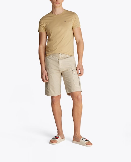 Imagen 0 de Pantalón corto de hombre estilo cargo y fit regular