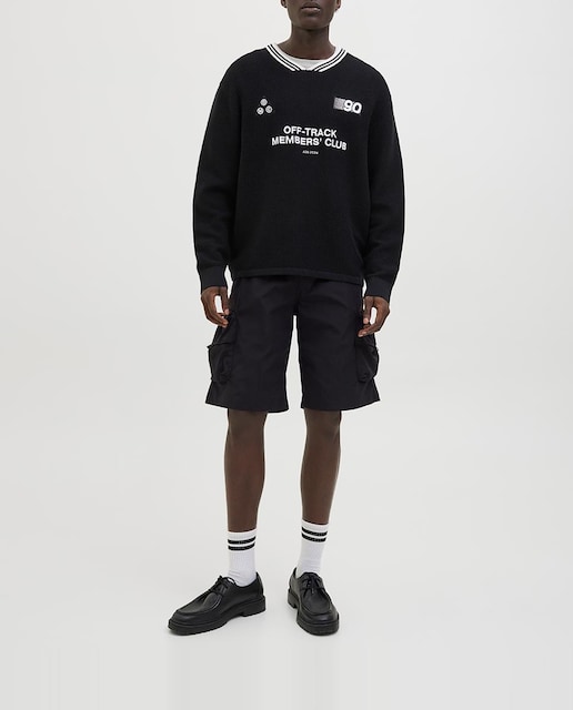 Imagen 0 de Bermudas con bolsillos laterales y cordones de hombre