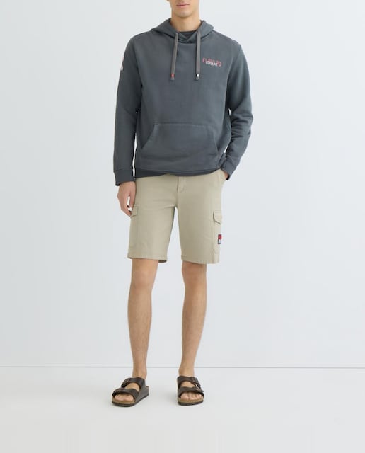 Imagen 0 de Bermuda hombre tipo cargo