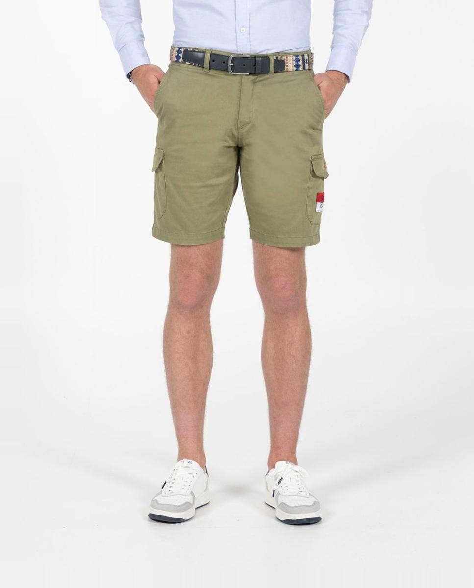 Imagen 0 de Bermuda de hombre patch cargo