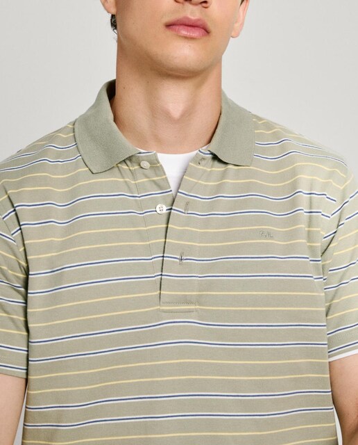 Imagen 0 de Polo de hombre manga corta con bordado en el pecho