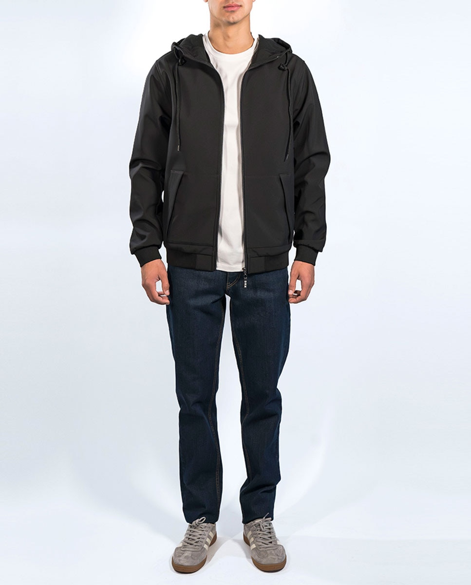 Imagen 0 de Chaqueta de hombre técnica