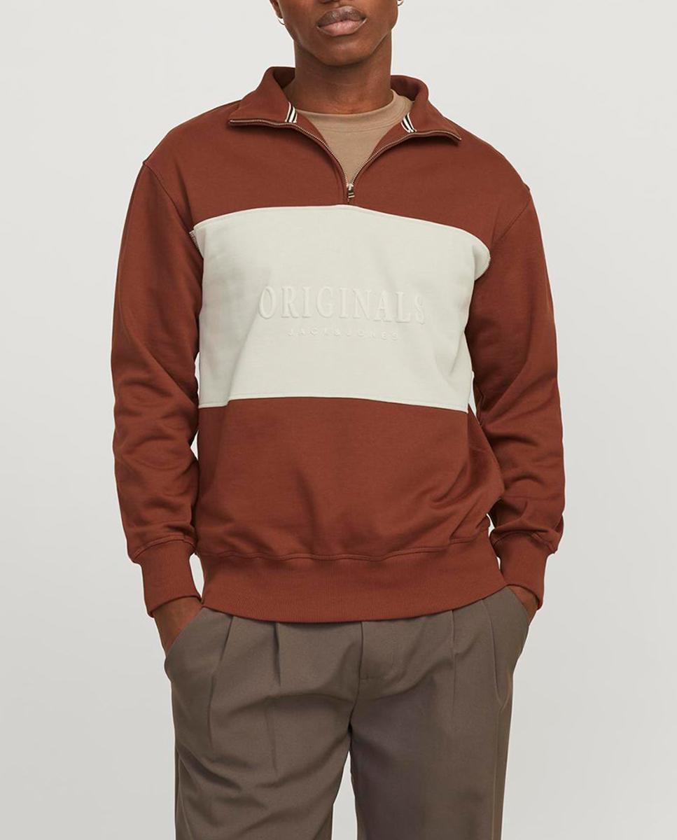 Imagen 0 de Sudadera sin capucha, mangas largas y logo a contraste de hombre