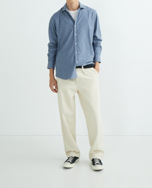 Imagen 0 de Camisa manga larga de hombre tejido espiga cuello abierto italiano logo bordado en bajo tapeta