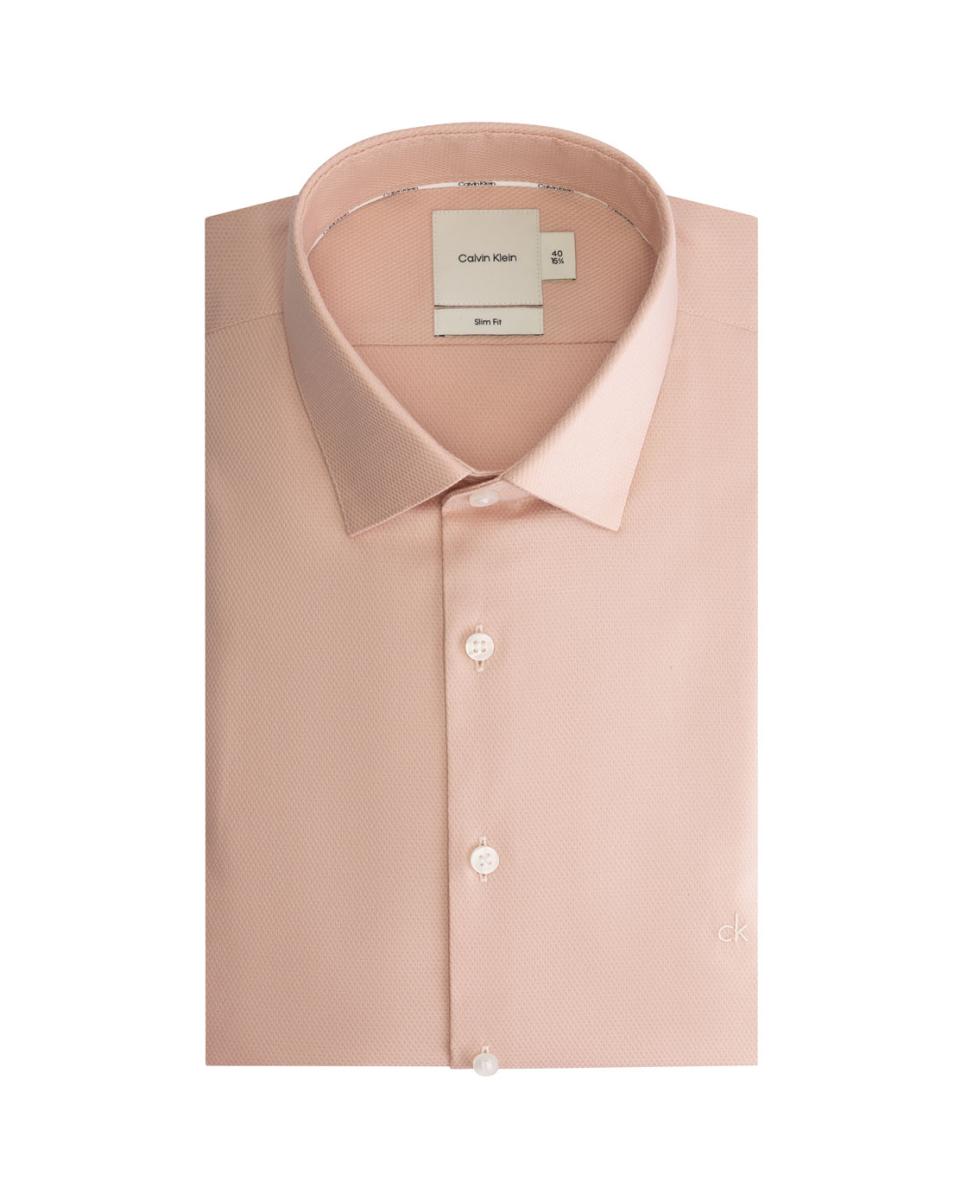 Imagen 0 de Camisa de hombre de vestir slim fit en color rosa con mini estructura.
