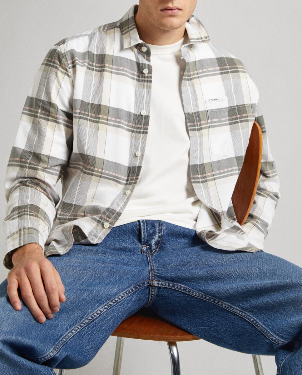 Imagen 0 de Camisa de hombre regular con estampado de cuadros